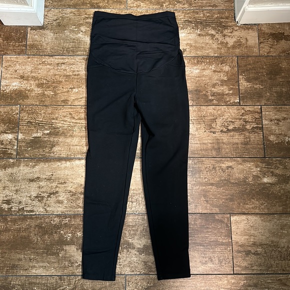Time and Tru Maternity Leggings in (BLACK SOOT) (S) (4-6) - Picture 6 of 11
